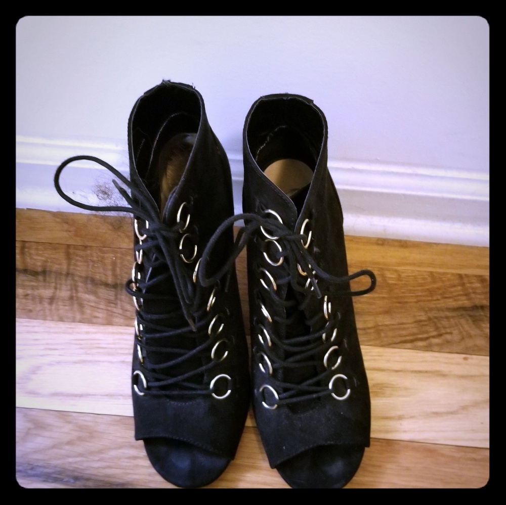 Lace up Peep Toe Bootie Shoes